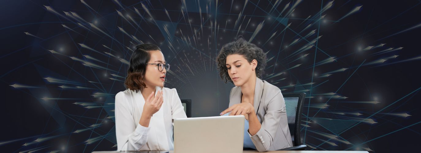 Ecommerce website displaying customer reviews and trust badges