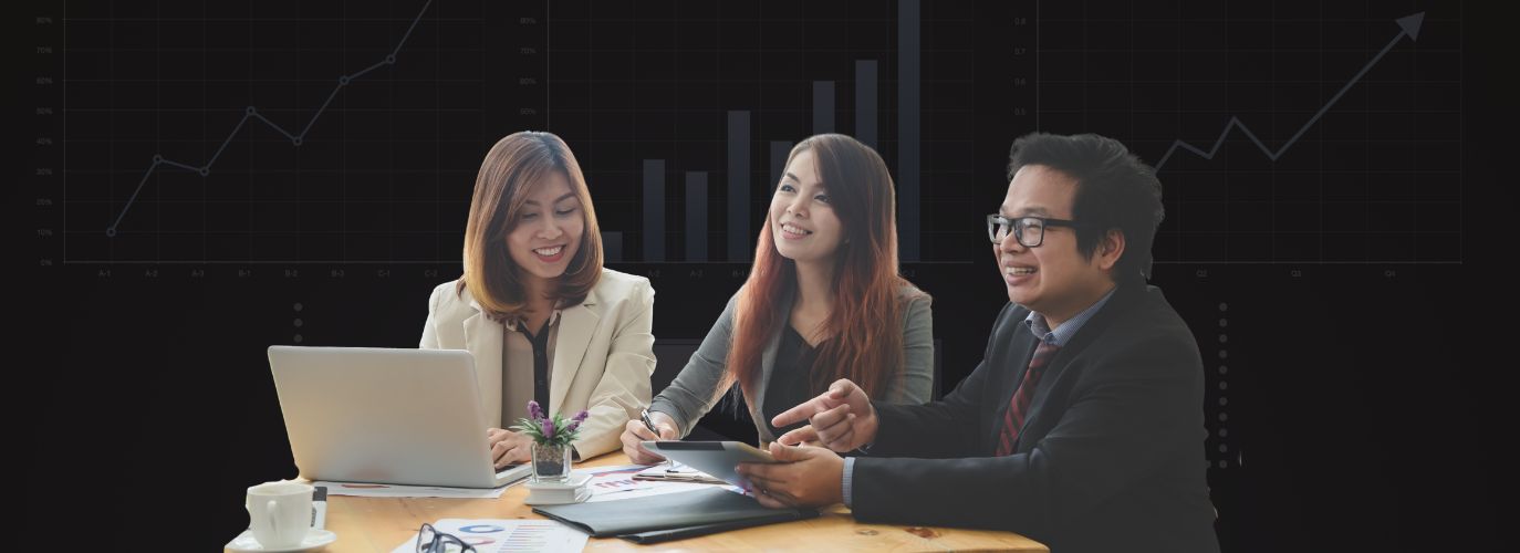 AI-driven performance marketing dashboard showing real-time optimization and predictive targeting analytics